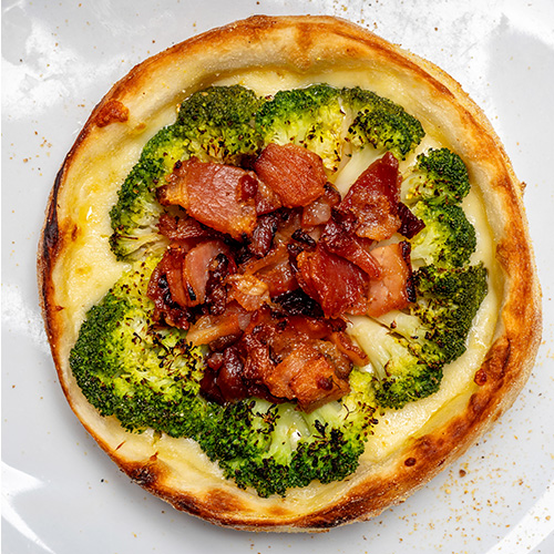 Pizza Brocolis Com Bacon
