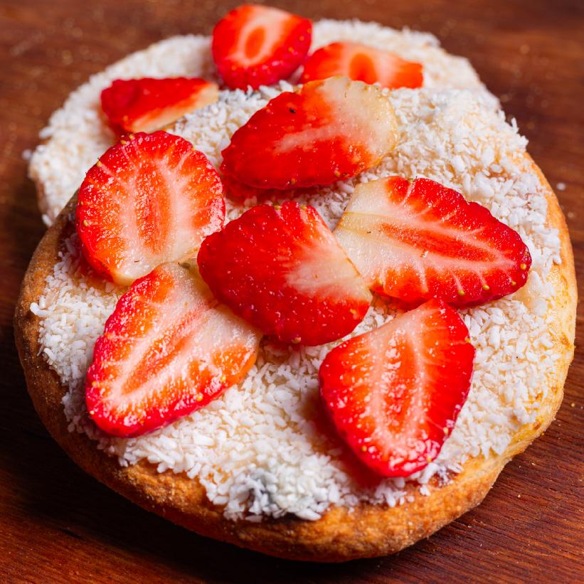 Esfiha Beijinho com Morango