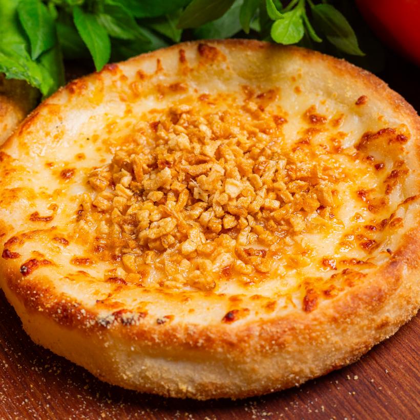 Esfiha Mussarela com Alho