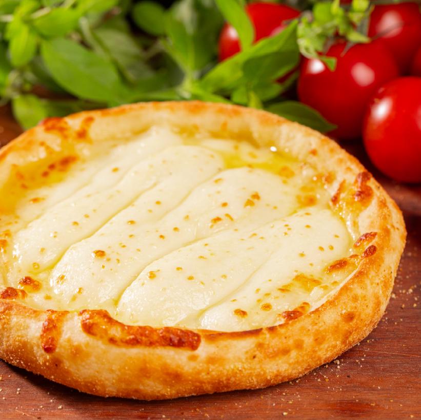 Esfiha Mussarela com Catupiry