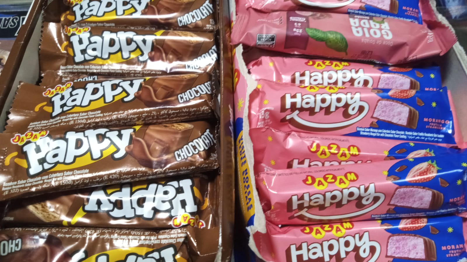 CHOCOLATE HAPPY